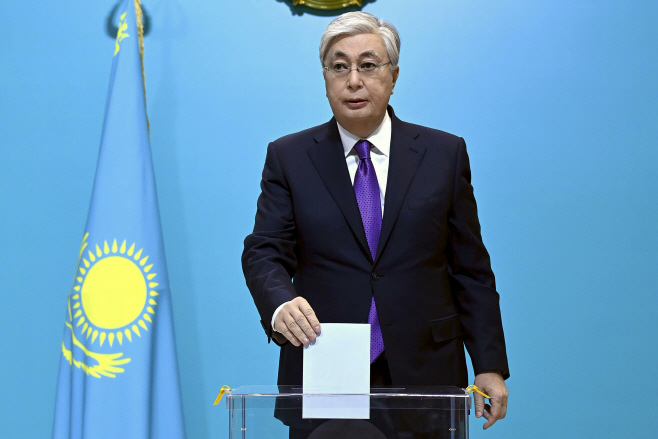 대선 투표하는 카심-조마르트 토카예프 카자흐스탄 대통령