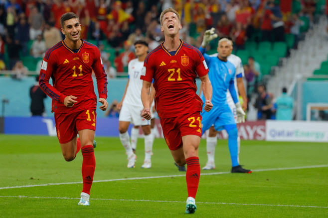 FBL-WC-2022-MATCH10-ESP-CRC <YONHAP NO-1720> (AFP)