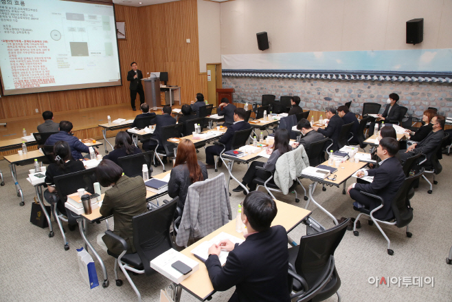 20221122 재2차정례회 대비 의원연수 (38)