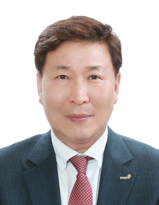 2. 김성용 동원F&B 대표이사 사장 (내정)