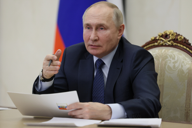 러시아 인권이사회 연례회의서 발언하는 푸틴 대통령