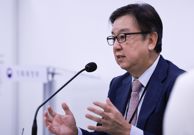 조동철 kDI 원장
