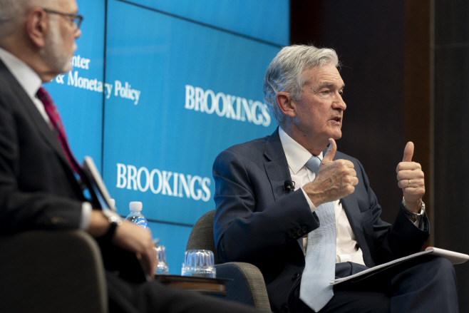 Federal Reserve Powell <YONHAP NO-2585> (AP)