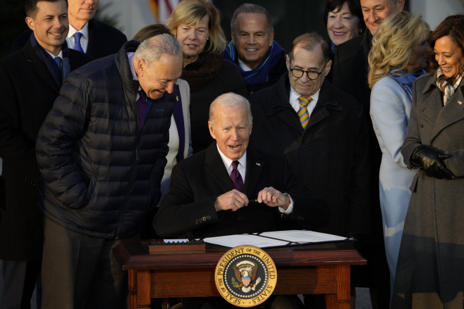 Biden Gay Marriage <YONHAP NO-3177> (AP)