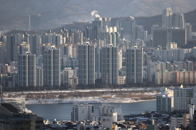 진정되지 않는 집값 상승<YONHAP NO-5583>