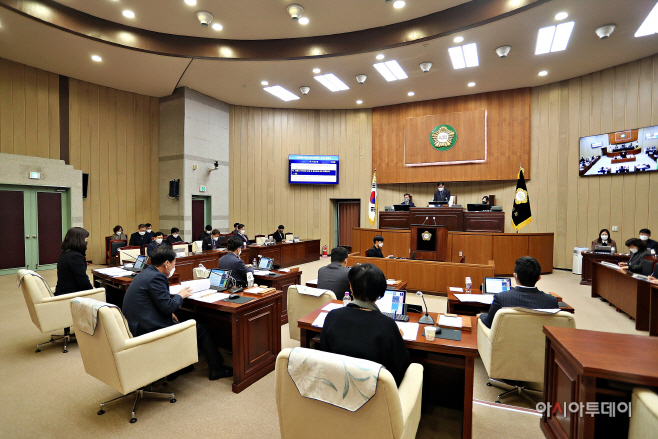 1.(사진)의왕시의회 289회 제2차 정례회 종료 (1)