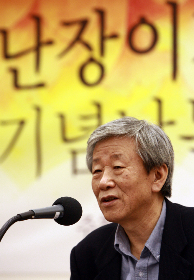 '난쏘공'의 조세희 작가 별세<YONHAP NO-0346>
