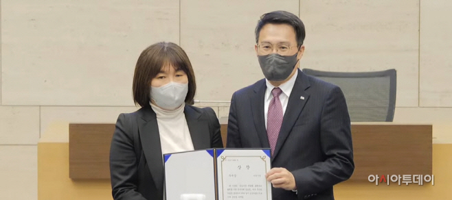 공공부문 개방형 플랫폼 기관 우수사례 공모 시상