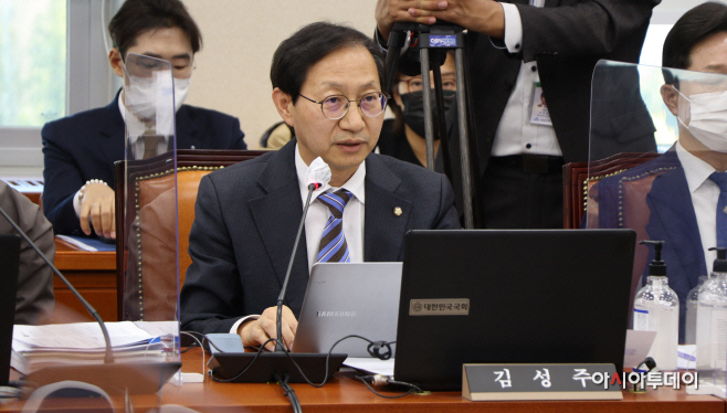 김성주