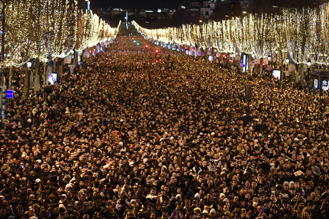 FRANCE-NEW YEAR