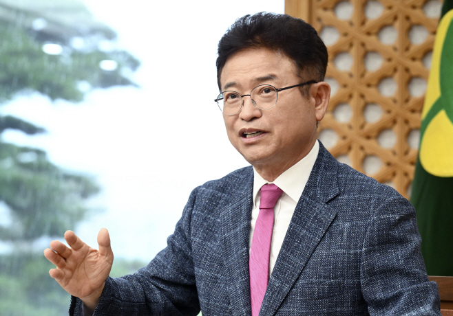 (1-2)이철우_도지사