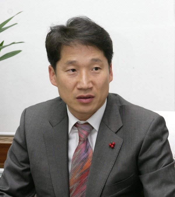 김남일 포항시 신임 부시장 /제공=포항시