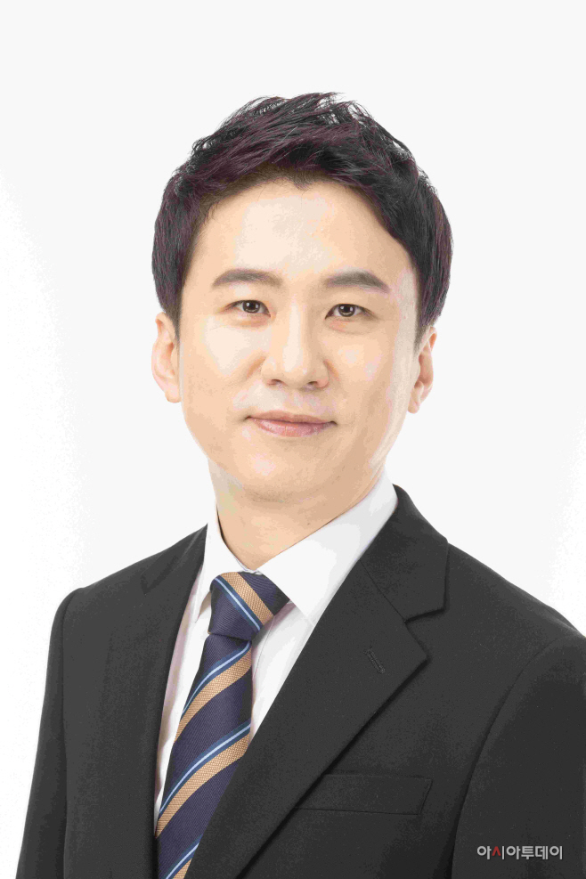 송바우나 의장