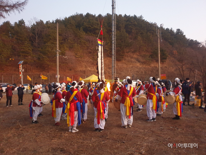 해맞이 행사 천왕재서 열어(4)