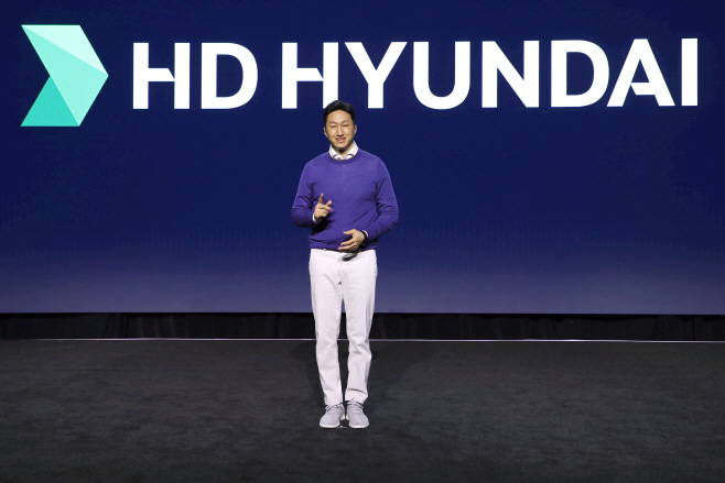 [이미지] CES 2023 HD현대 프레스 컨퍼런스 정기선 대표 (1)