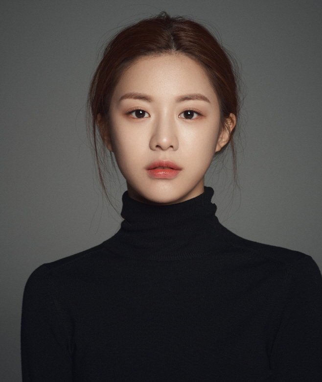 월_고윤정 프로필 이미지