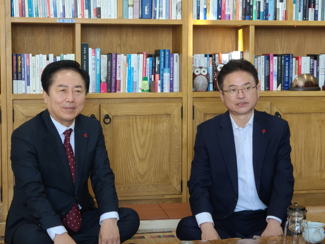 권기창 안동시장  이철우 경북도지사