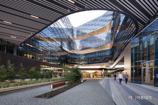 Samsung Headquarters, San Jose, California