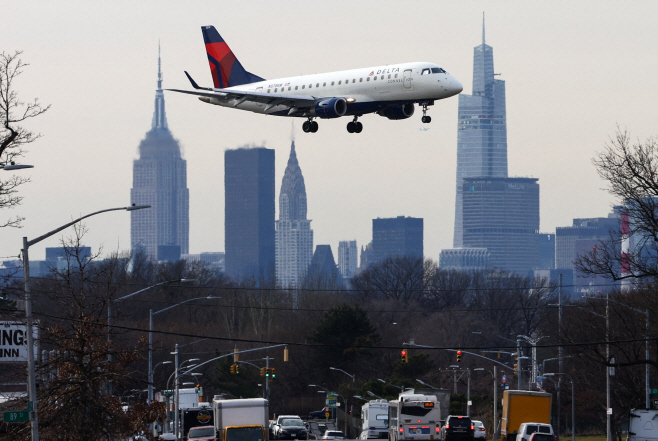 FAA-NOTAM/FLIGHTS-NEW YORK
