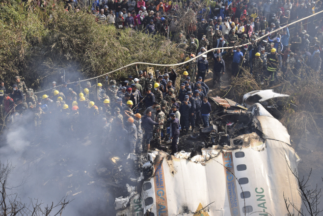 Nepal Plane Crash <YONHAP NO-3939> (AP)