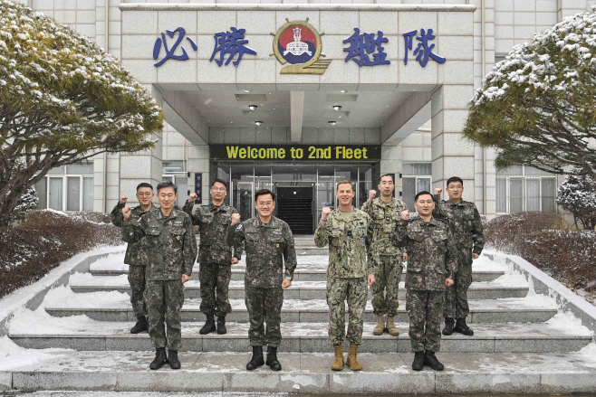 평택 해군 2함대, 주한 미 해군사령관 방문