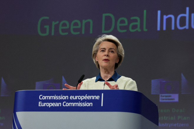EU-INDUSTRY/GREENDEAL <YONHAP NO-4561> (REUTERS)