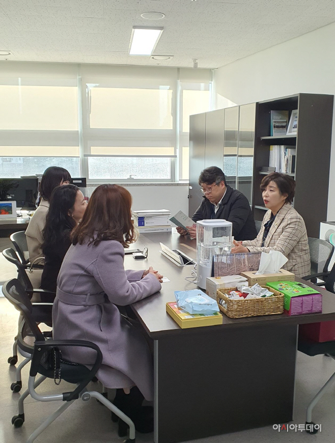 정경자.서정현 의원, 경기교사노동조합 관계자들과 간담회 실시