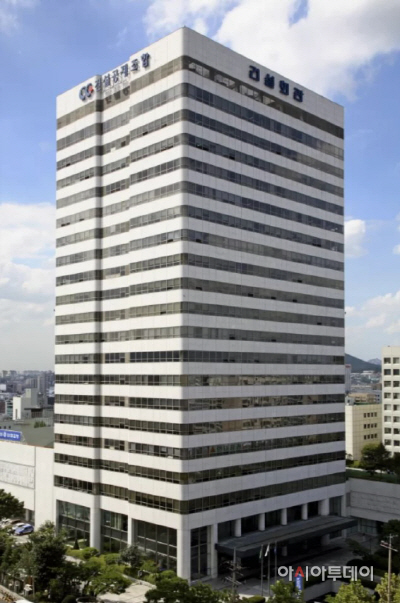 2023-02-09 180205