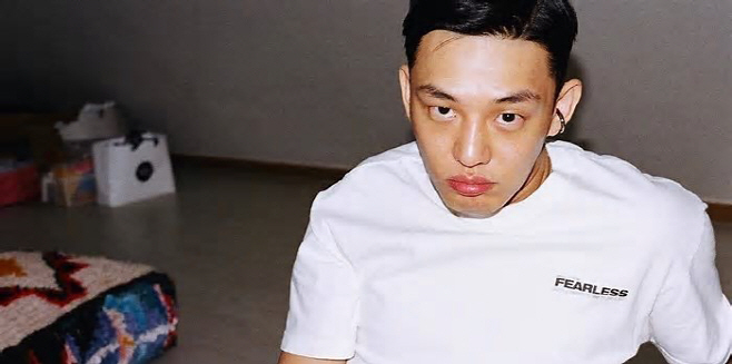 유아인