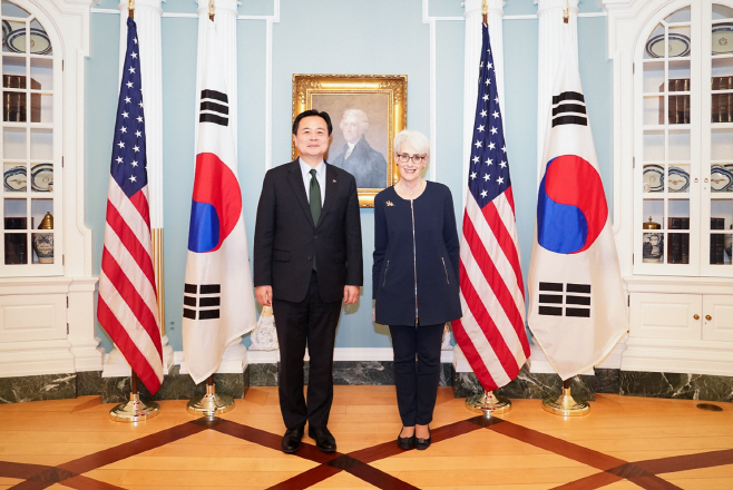 회담 사진(1)