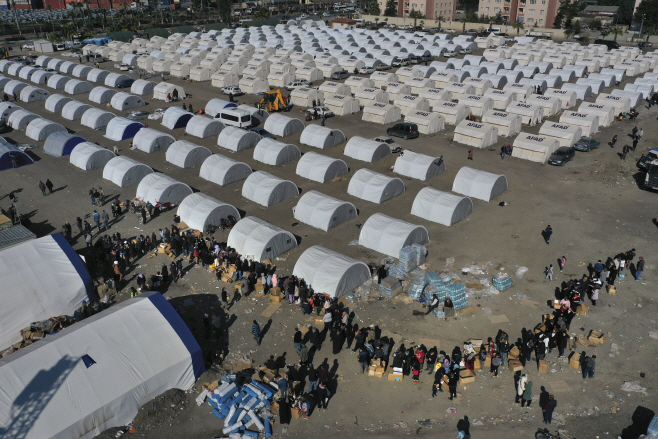 Syria Turkey Earthquake Aid <YONHAP NO-1397> (AP)