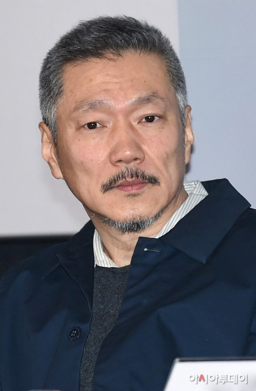 홍상수 감독
