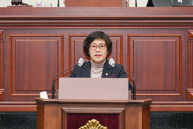 20230217_(0118)_제273회 경주시의회 임시회 제1차 본회의_DSC0