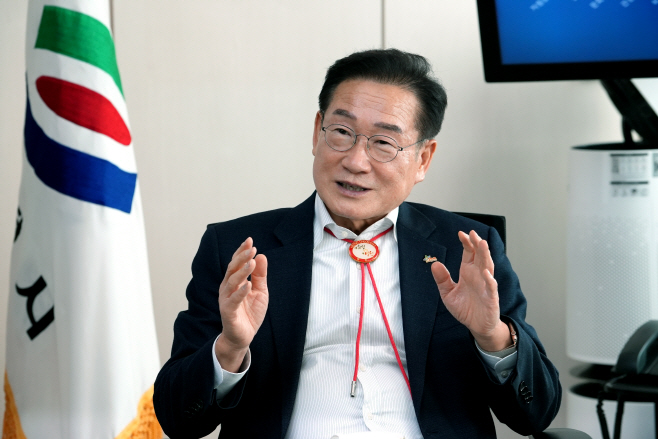 [사진] 최기문 영천시장 (1)