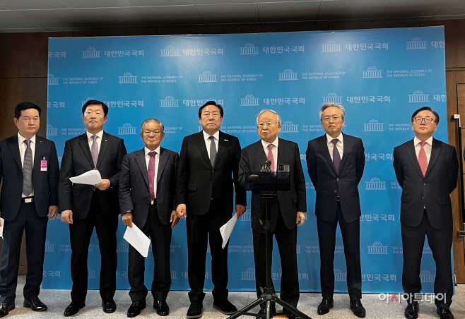 경제6단체 노동조합법 개정안 심의 중단 촉구 기자회견2