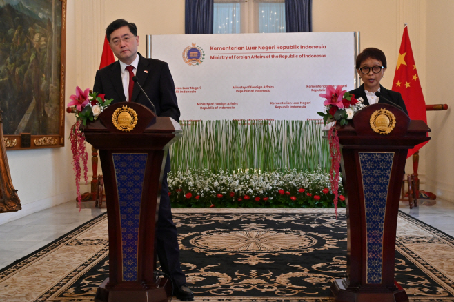 INDONESIA-CHINA/ <YONHAP NO-3964> (REUTERS)