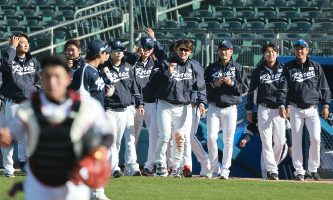 kt와 평기전 마친 WBC 대표팀<YONHAP NO-3125>