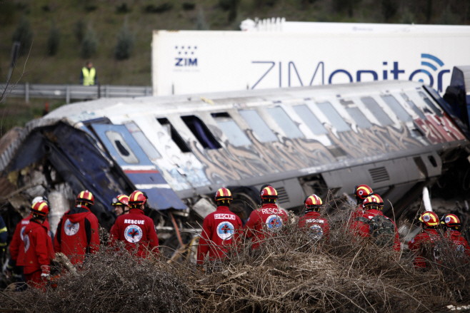 Greece Train Collision <YONHAP NO-0391> (AP)