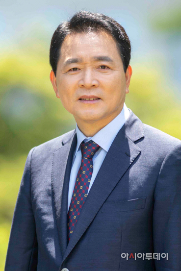 성일종 국회의원 “서산의료원 신관 증축 사업, 행안부 심사