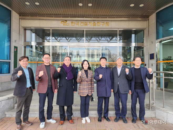 김현아 당협위원장·김완규 도의원,