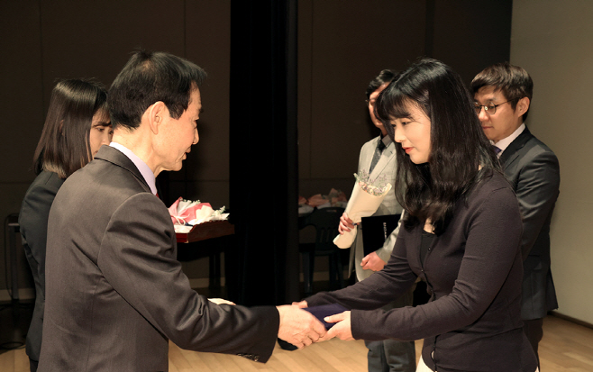 [보도자료 - 이미지2] KDB생명 창립 50주년 기념식 진행