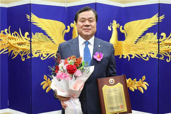 안용구