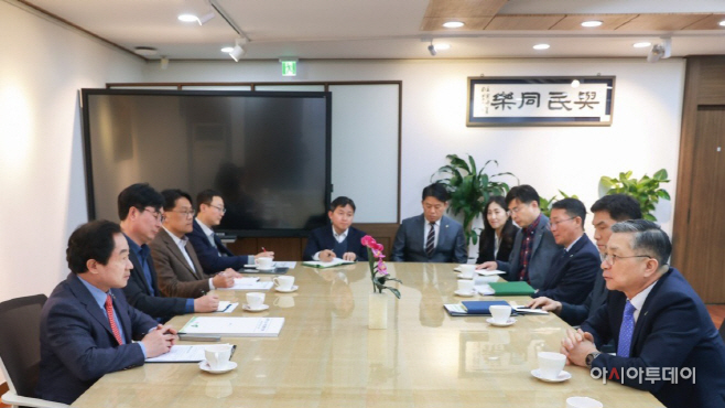 주광덕 남양주시장, LH 이한준 사장 만나