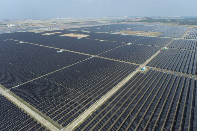 새만금 육상태양광(99MW)