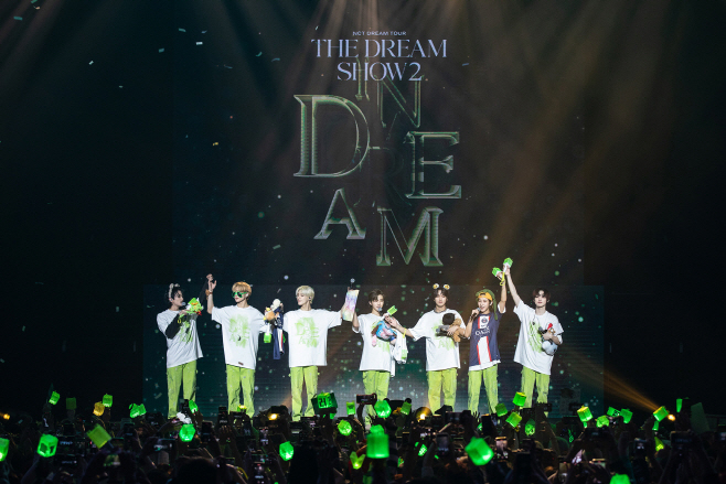 NCT DREAM 두 번째 월드 투어 파리, 베를린 공연 이미지 1