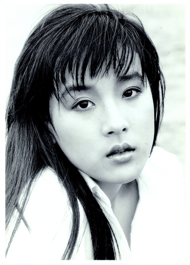 강수연