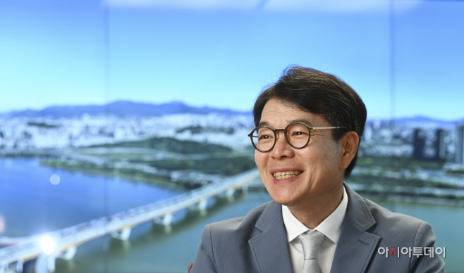 정원오 성동구청장 인터뷰