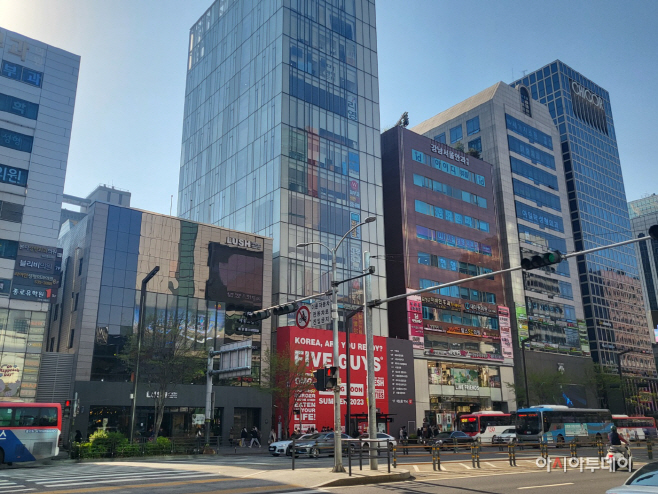 KakaoTalk_20230410_145344929_06