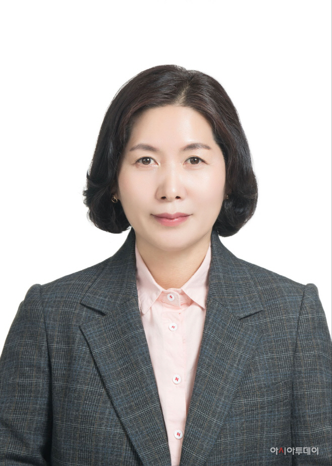 3. 김정숙 의원 사진