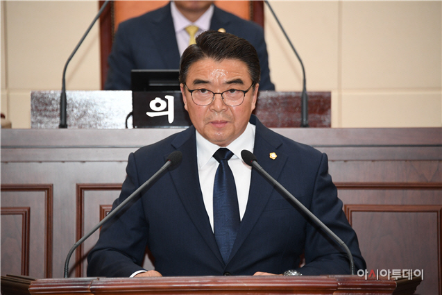 김한수